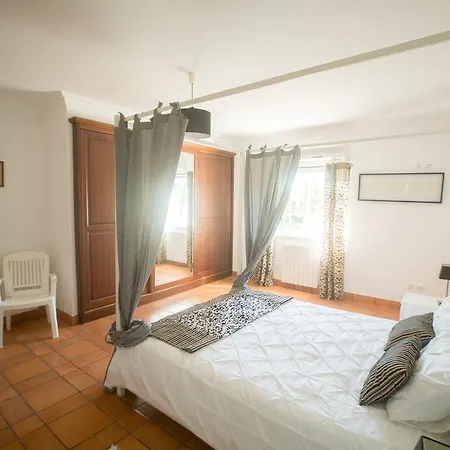 Xavier Santana Villa